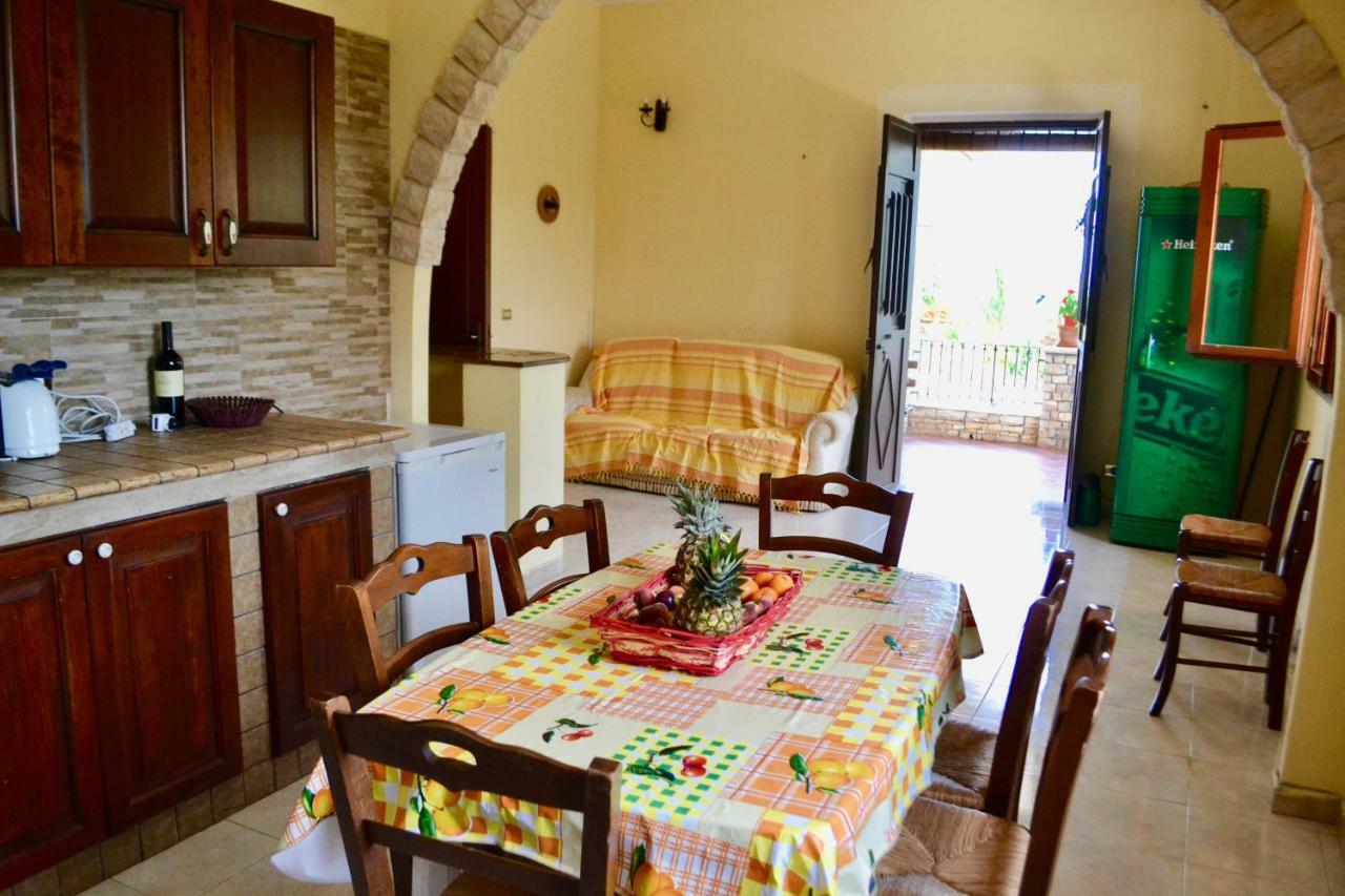 Villa Rosa - Ai Piedi Dell'Etna Brucoli Εξωτερικό φωτογραφία